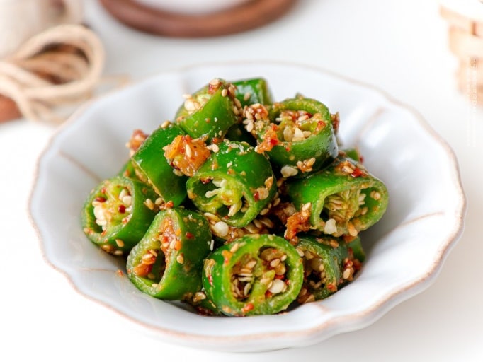 [JINSOLMI] Đậu tương ớt trộn (1kg)